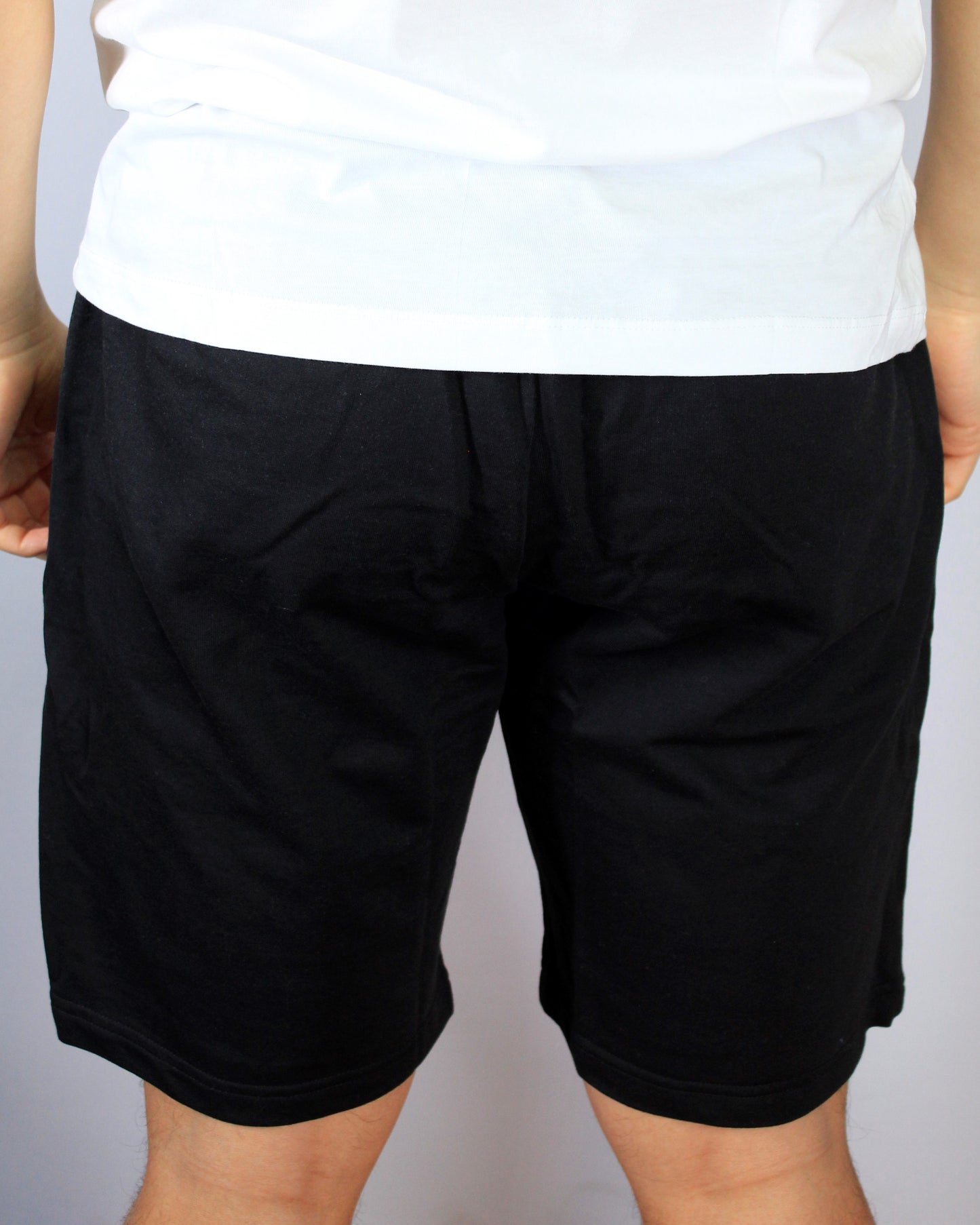 Shorts (sunshine fitness 24/7 print in round)